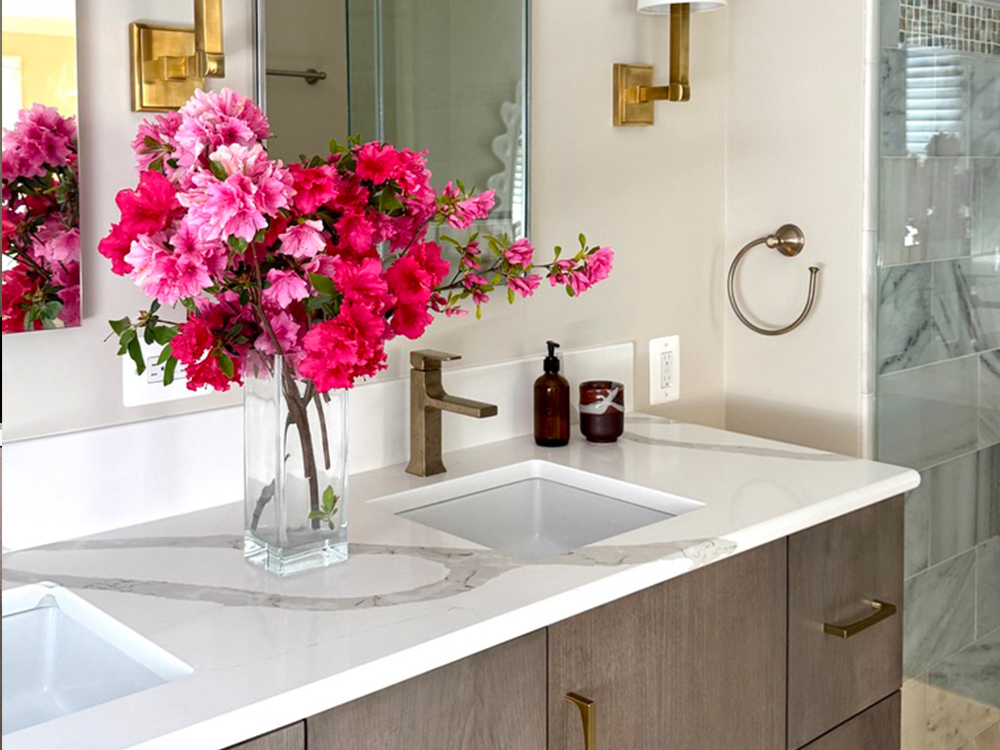 Gresham Place Primary Bath